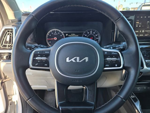 Used 2022 Kia Sorento SX AWD/4WD image 23