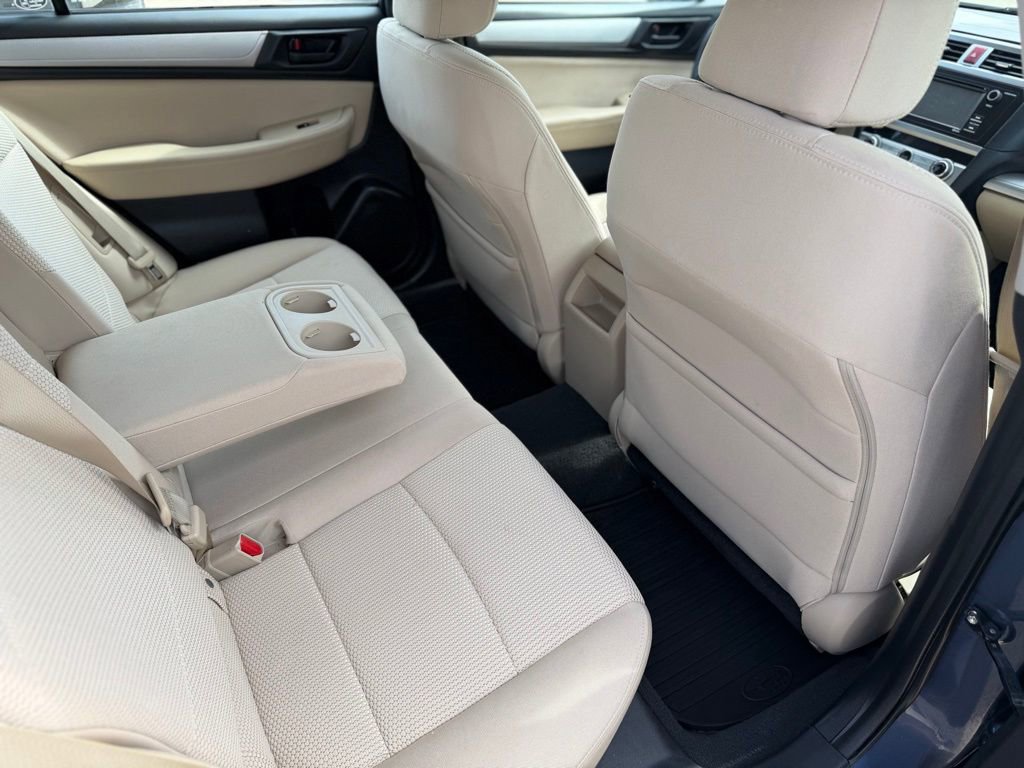 Used 2017 Subaru Outback 2.5i AWD/4WD image 12