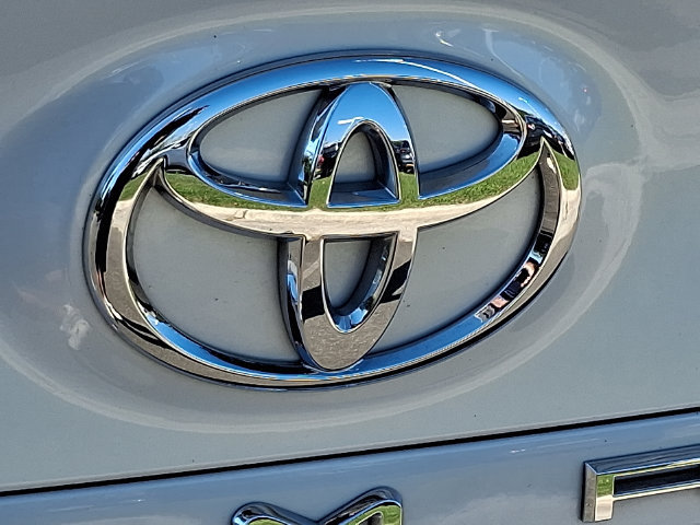 Used 2024 Toyota Camry XSE w/ Navigation Package FWD image 28