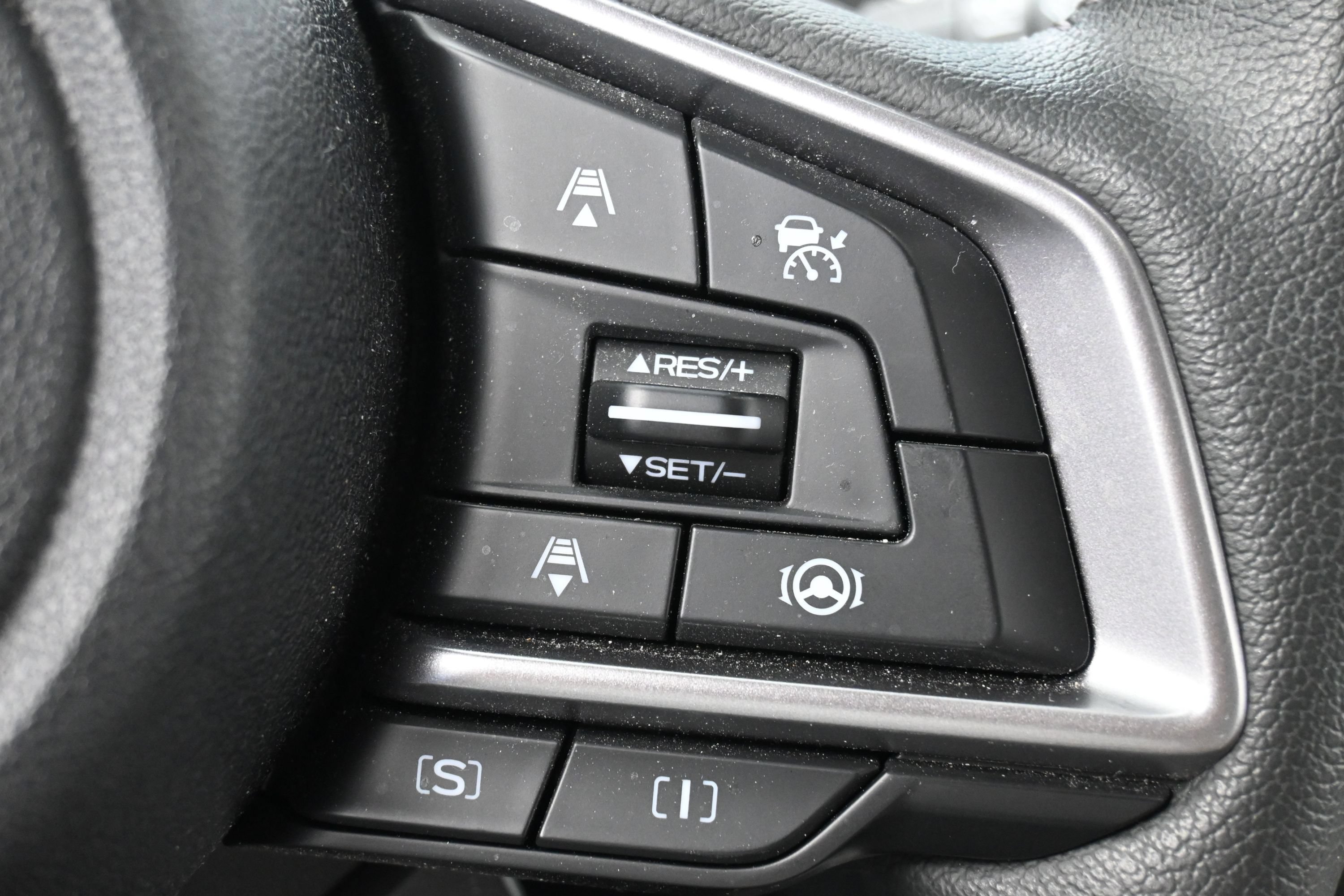 Used 2022 Subaru Forester Limited AWD/4WD image 27