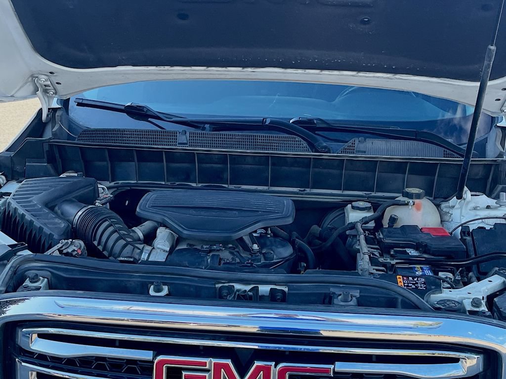 Used 2018 GMC Acadia SLE w/ Driver Alert Package I AWD/4WD image 32