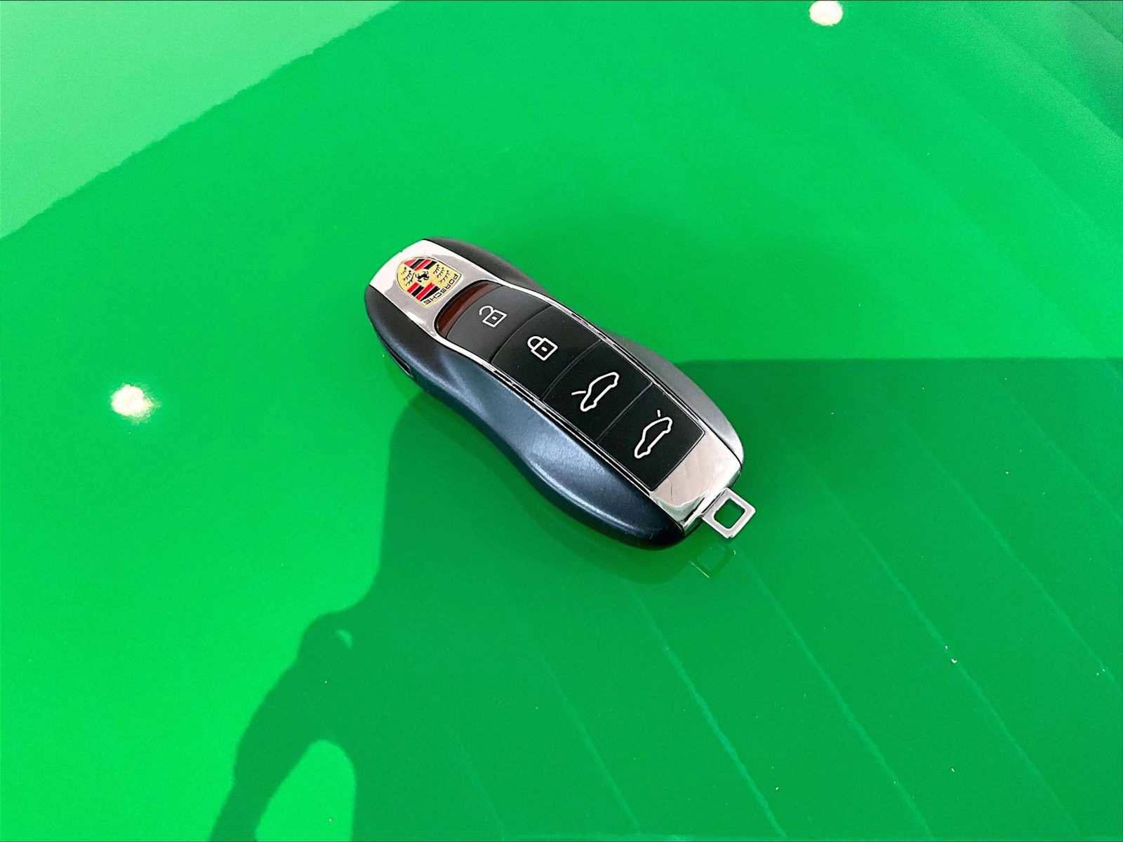 Used 2023 Porsche 718 Boxster S w/ Sport Chrono Package image 28