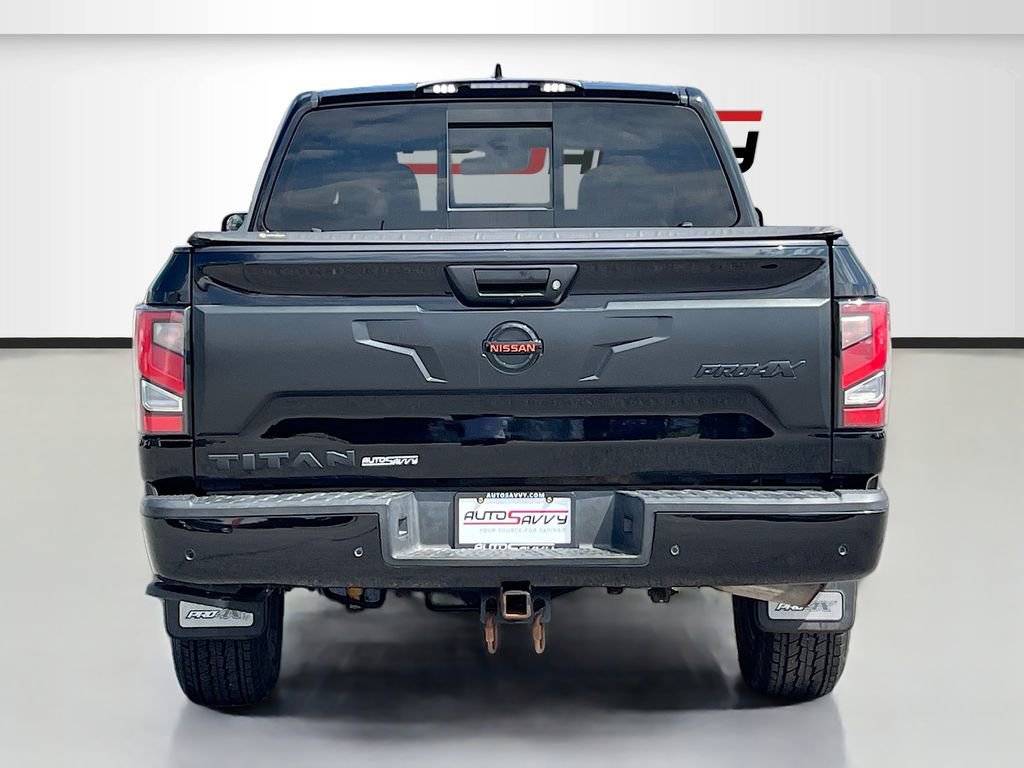Used 2022 Nissan Titan PRO-4X w/ Pro-4x Convenience Package image 6