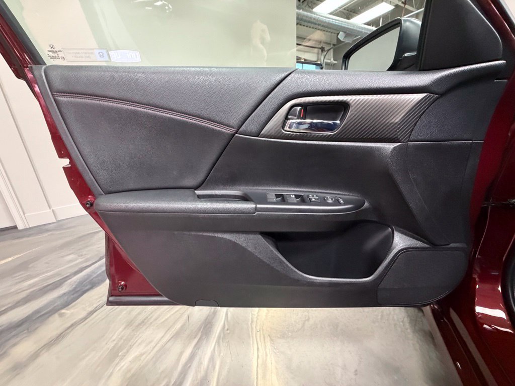 Used 2017 Honda Accord Sport Special Edition image 55