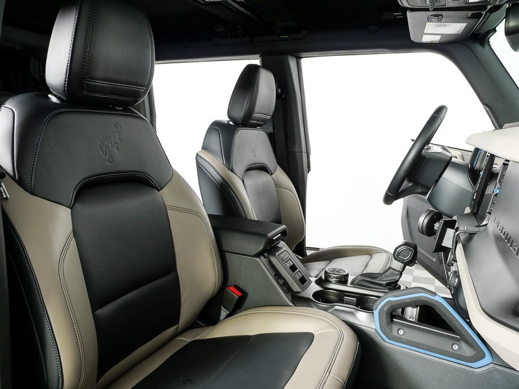 Used 2023 Ford Bronco Wildtrak image 21