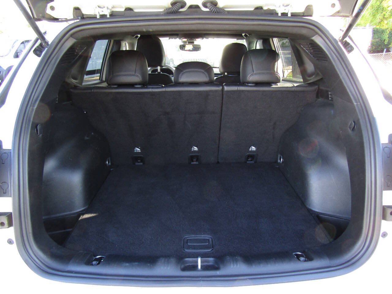 Used 2024 Jeep Compass Latitude AWD/4WD image 20
