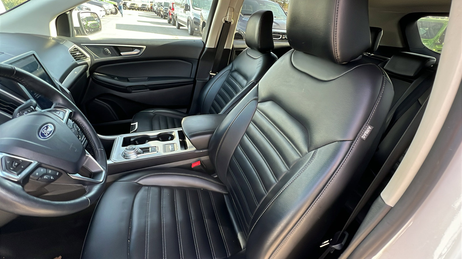 Used 2024 Ford Edge SEL image 18