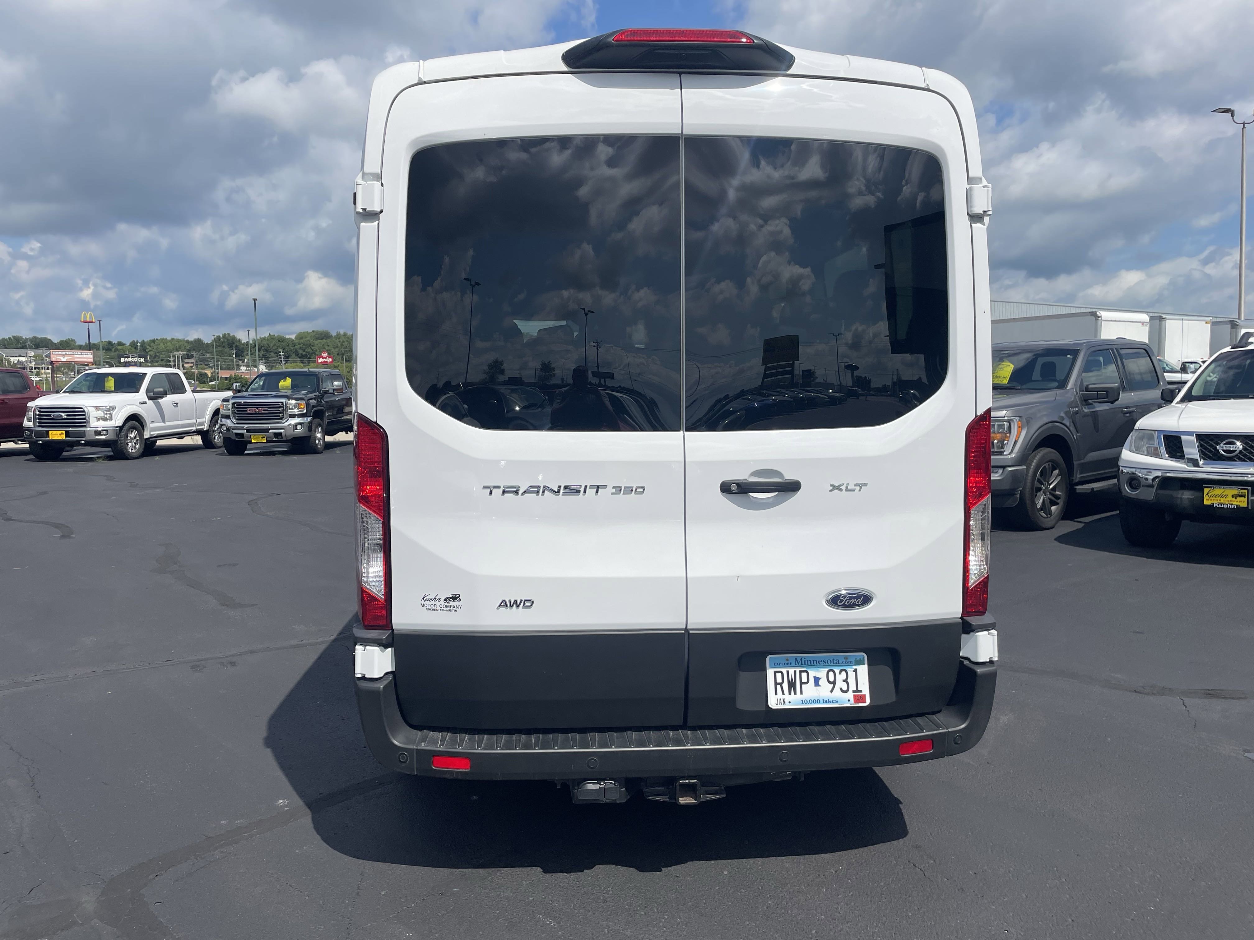 Used 2024 Ford Transit 350 XLT image 4