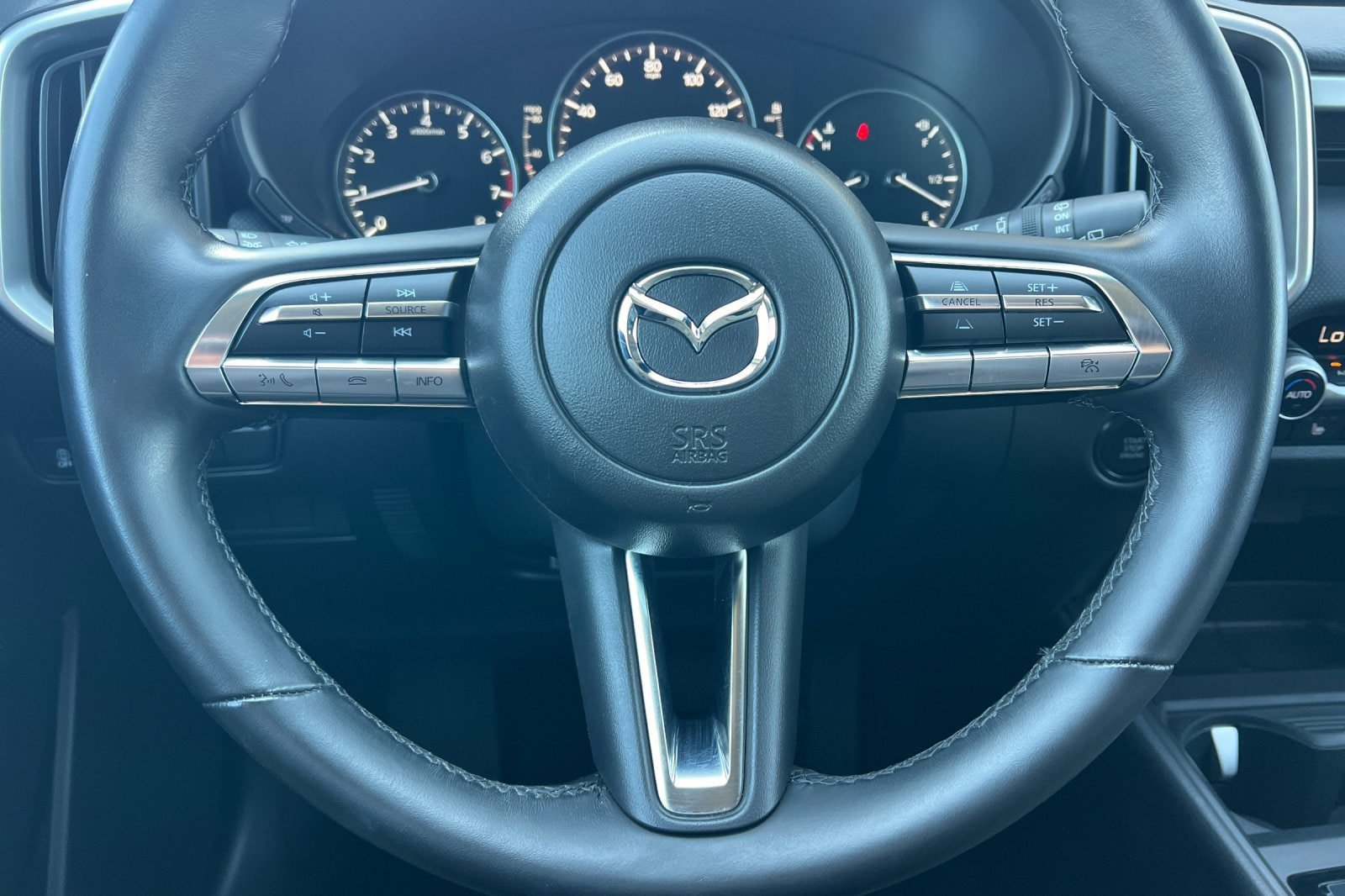 Used 2025 MAZDA CX-50 AWD 2.5 S w/ Cargo Package image 23