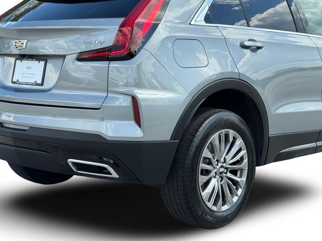 Certified 2024 Cadillac XT4 Premium Luxury image 18