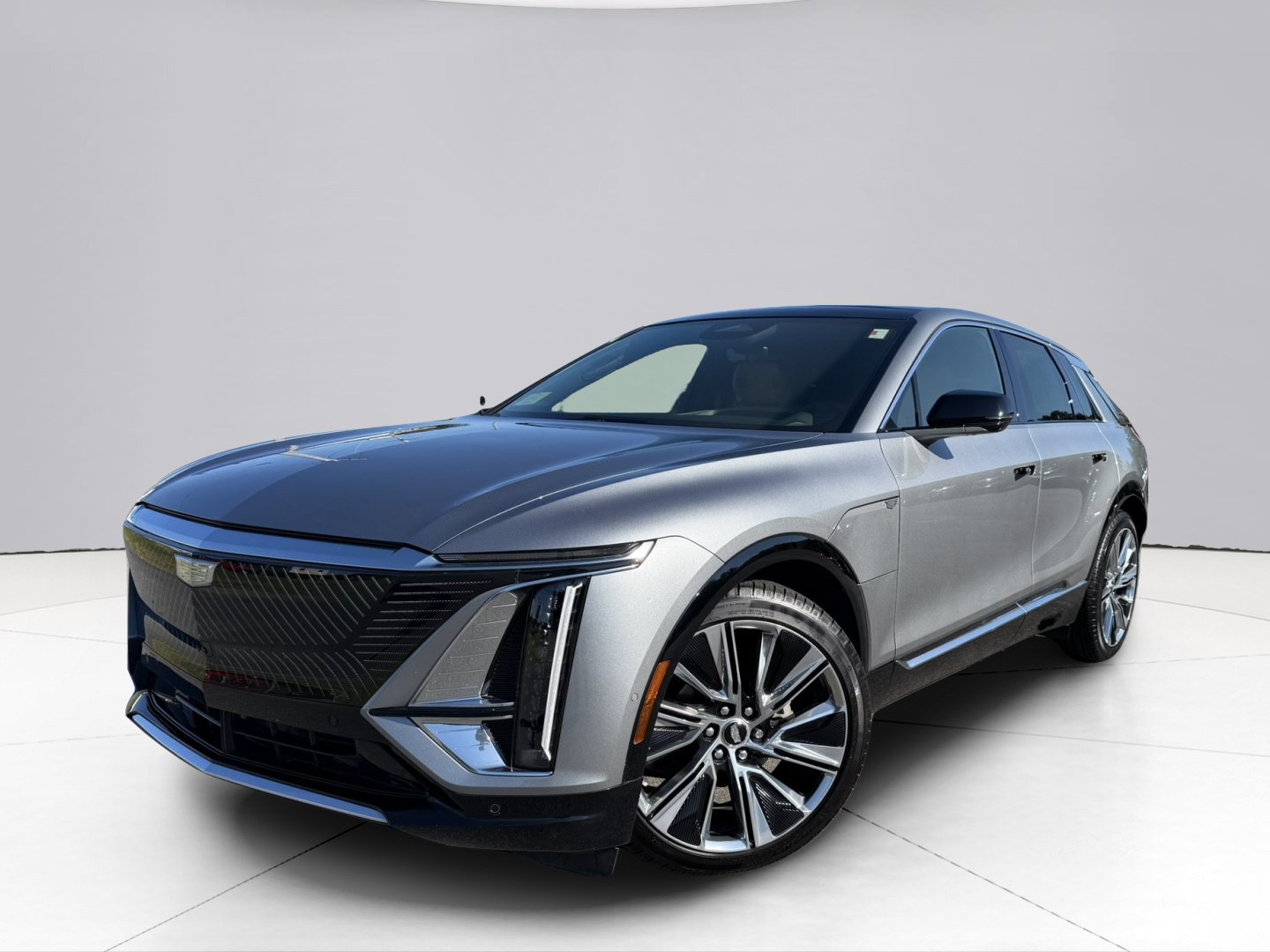 Used 2026 Cadillac Lyriq Signature Luxury w/ Nappa Leather Package AWD/4WD image 1