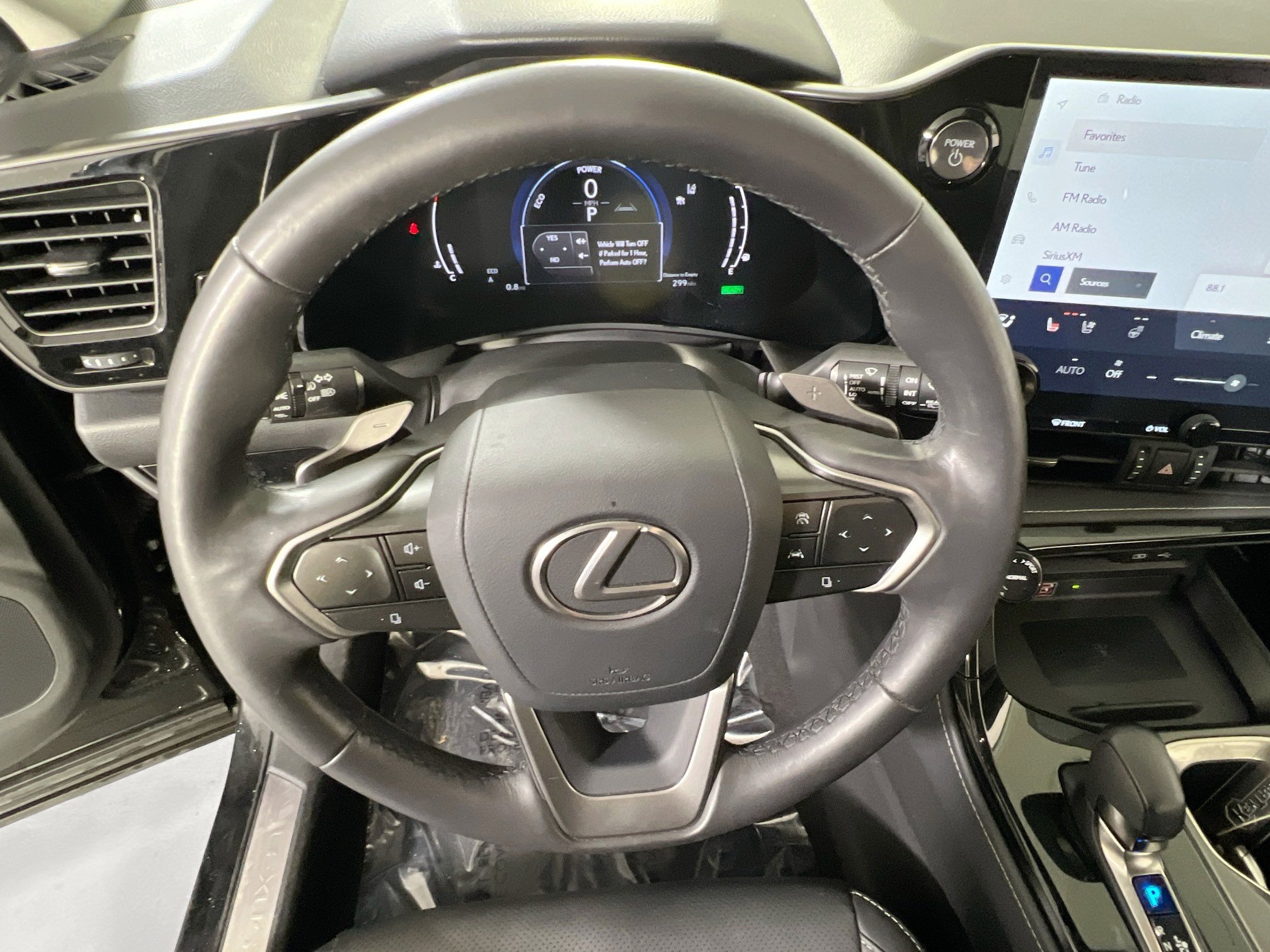 Used 2023 Lexus NX 350h image 11