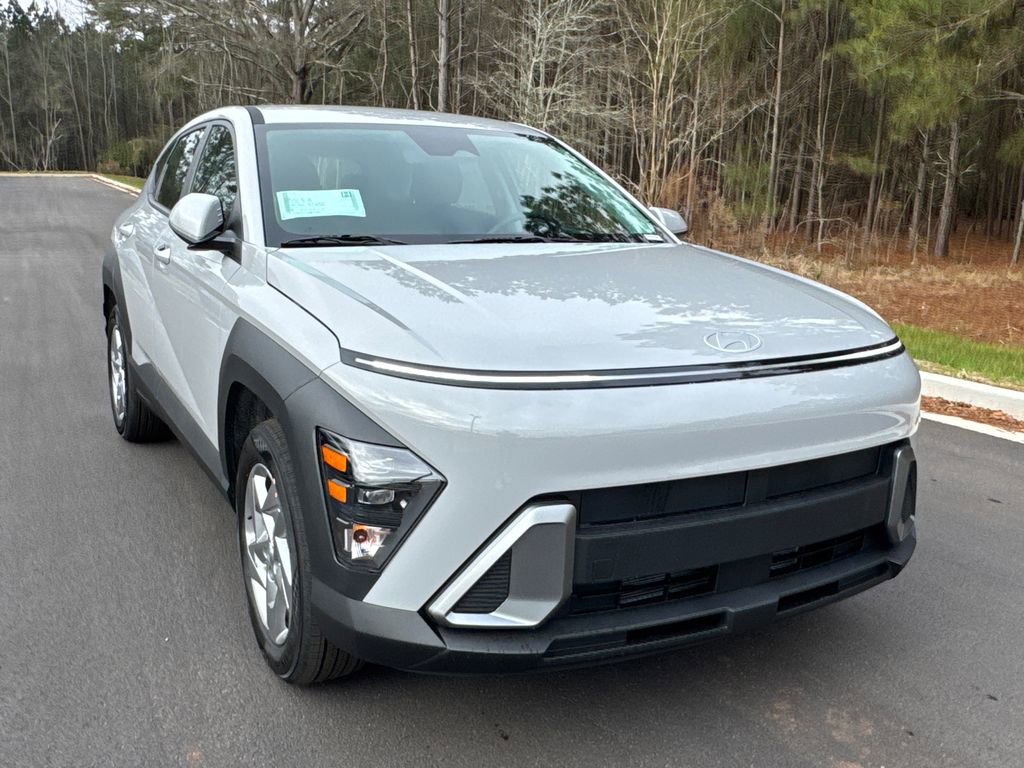 New 2026 Hyundai Kona SE image 7