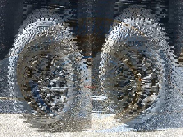 New 2026 GMC Canyon Elevation image 8