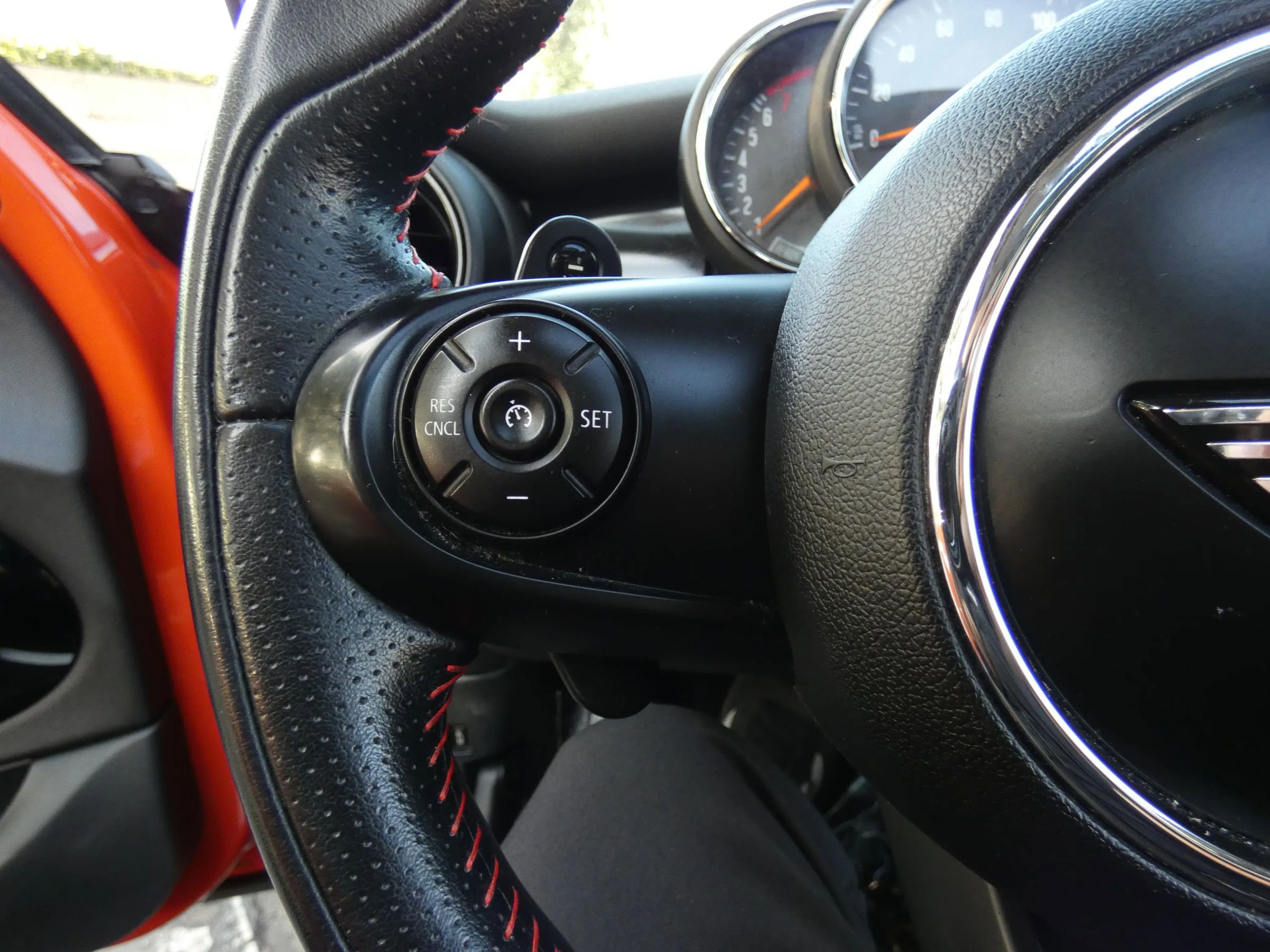 Used 2019 MINI Cooper S w/ Premium Package image 68