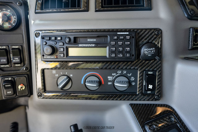 Used 2001 HUMMER H1 4-Door Wagon AWD/4WD image 24