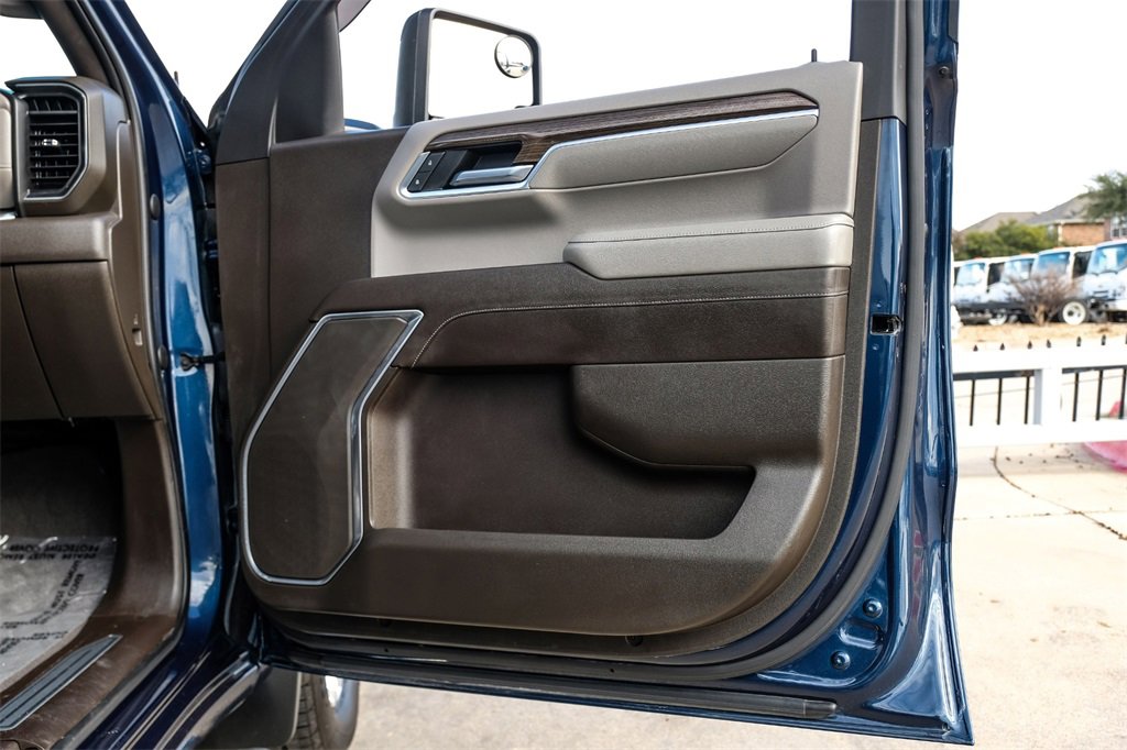 Used 2022 Chevrolet Silverado 1500 LT w/ Max Trailering Package image 44