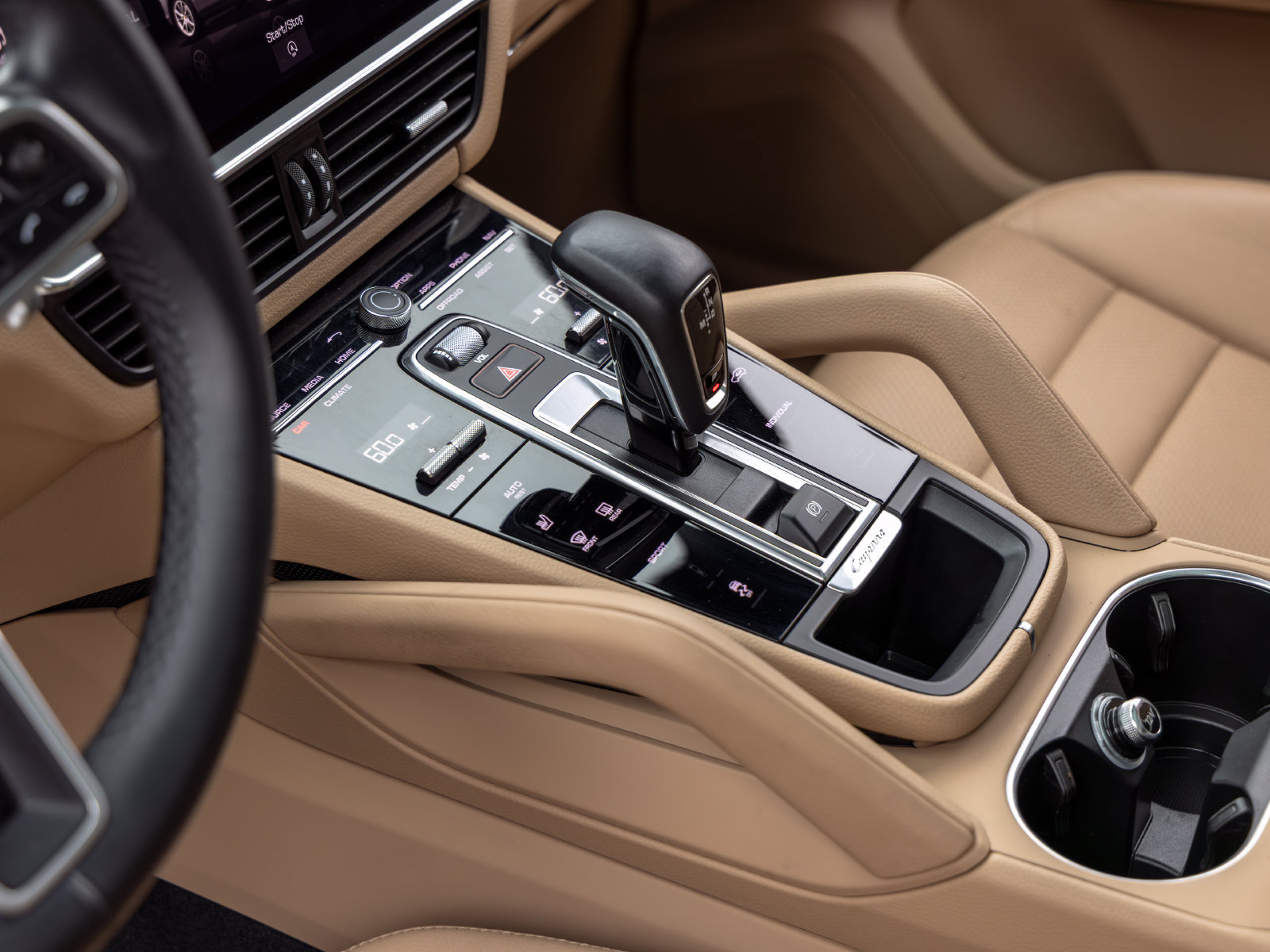 Certified 2021 Porsche Cayenne AWD/4WD image 38