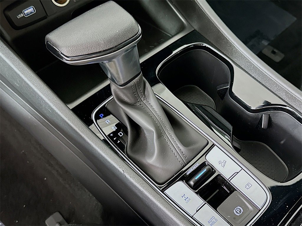 Used 2024 Hyundai Santa Cruz Night image 17