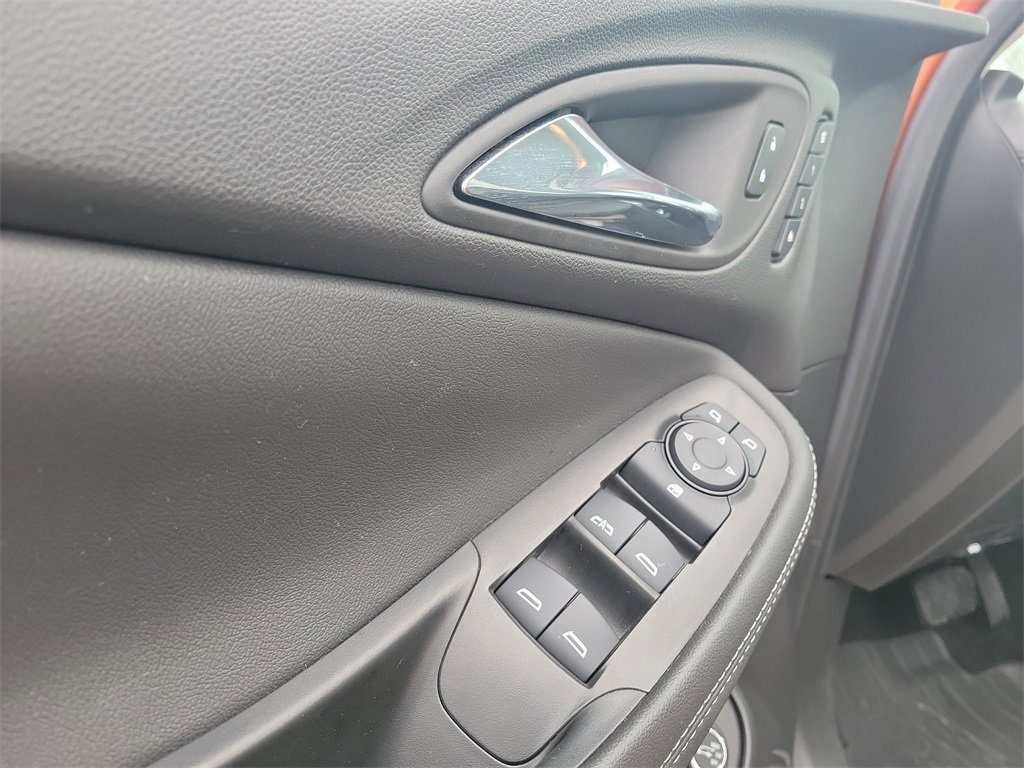 Used 2023 Buick Encore GX Essence w/ Experience Buick Package image 20