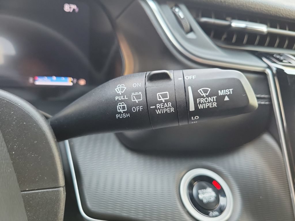Certified 2025 Jeep Grand Cherokee Laredo AWD/4WD image 25
