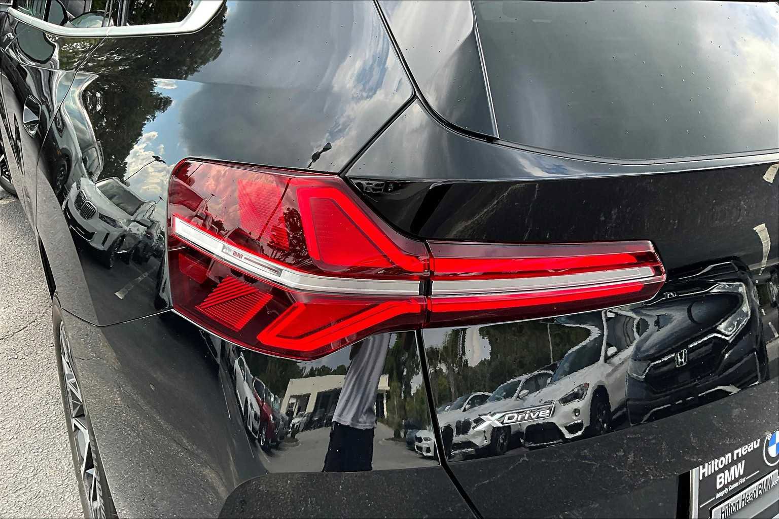 New 2025 BMW X3 xDrive30i w/ Convenience Package AWD/4WD image 14