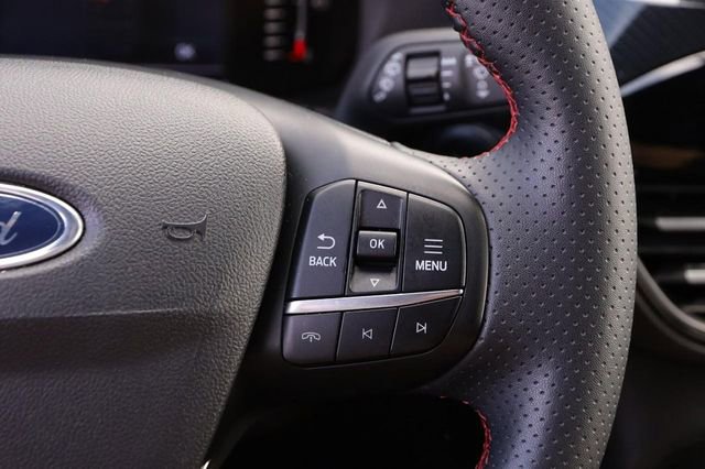 Used 2024 Ford Escape ST-Line image 13