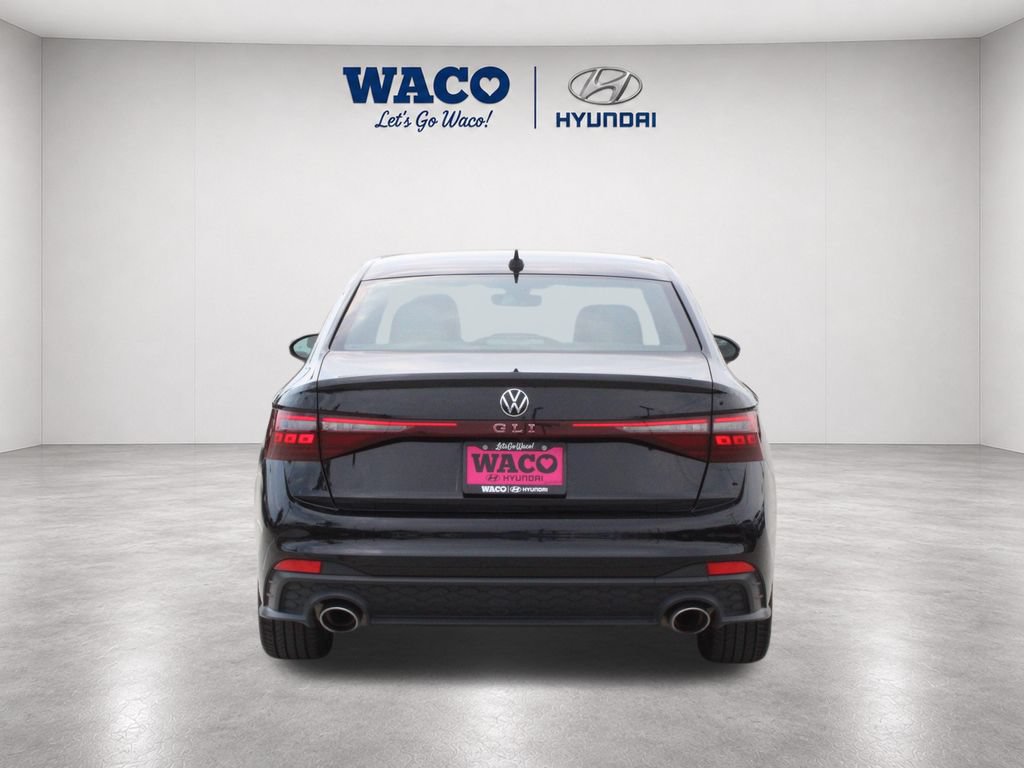 Used 2025 Volkswagen Jetta GLI Autobahn FWD image 5