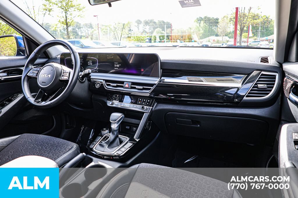 Used 2025 Kia Seltos S FWD image 30