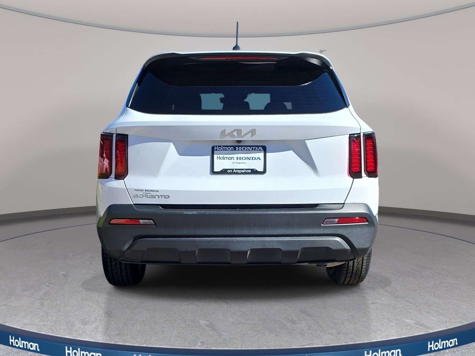 Used 2023 Kia Sorento LX image 6