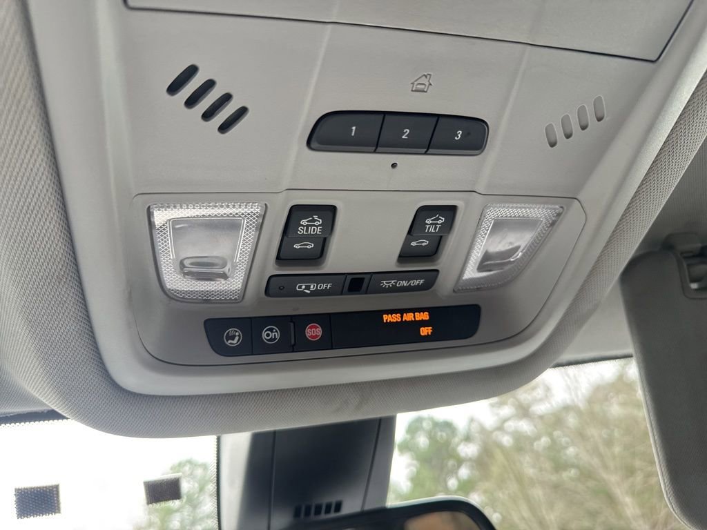 Used 2018 GMC Acadia SLT image 10