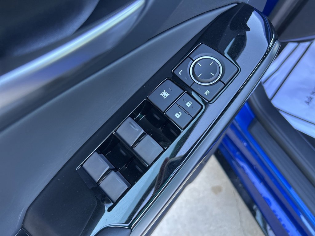 Used 2025 Lexus IS 350 F Sport image 15