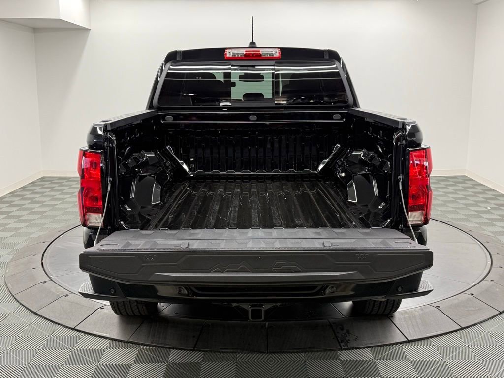 Used 2026 Chevrolet Colorado LT w/ Advanced Trailering Package image 11