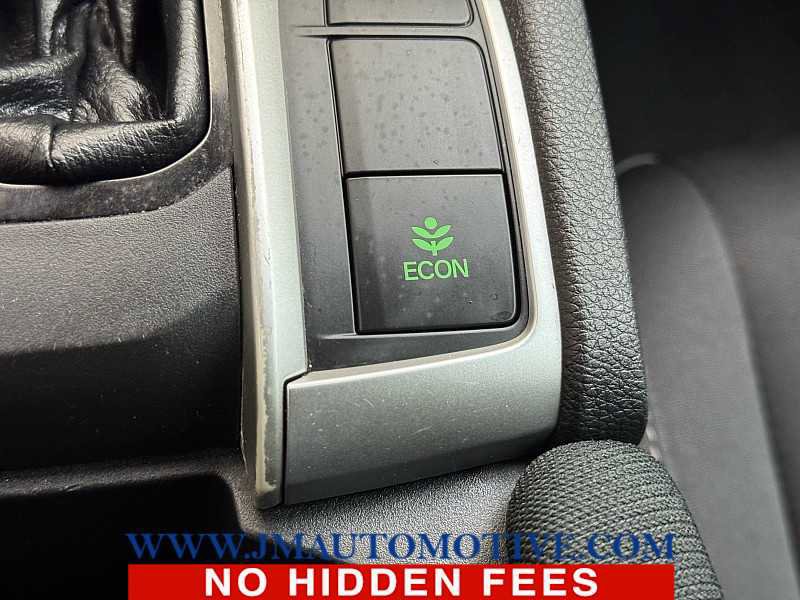 Used 2020 Honda Civic LX image 30