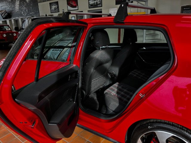 Used 2018 Volkswagen GTI S image 27