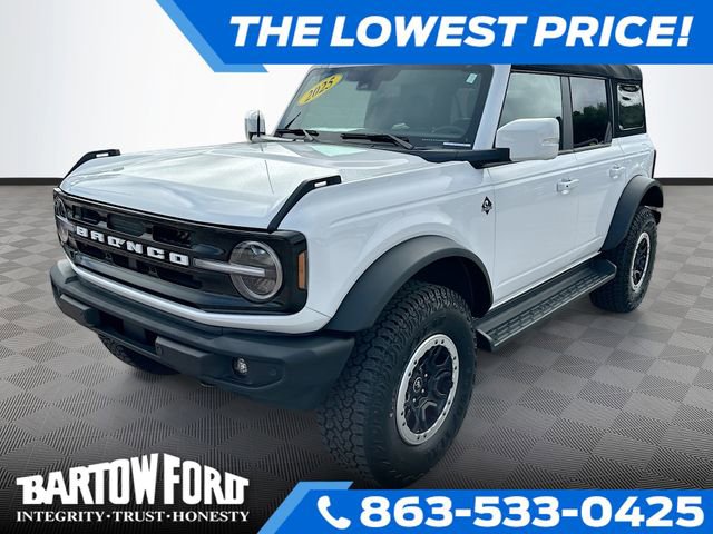 Used 2025 Ford Bronco Outer Banks w/ Sasquatch Package AWD/4WD image 1