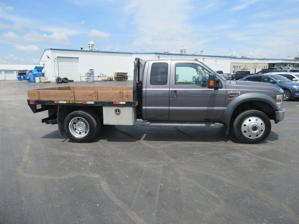 Used 2008 Ford F550 4x4 Super Cab Super Duty image 2