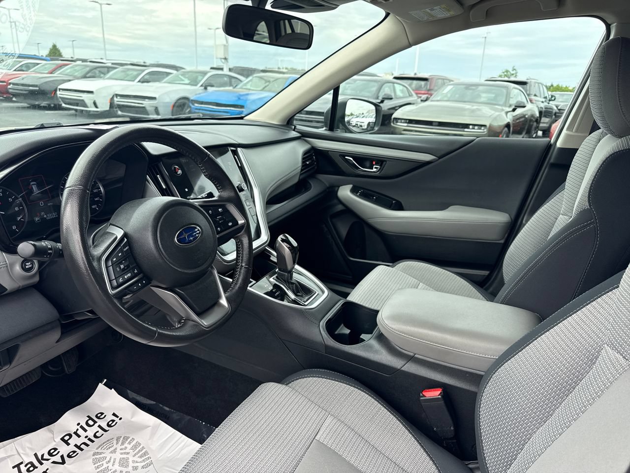 Used 2024 Subaru Outback Premium AWD/4WD image 11