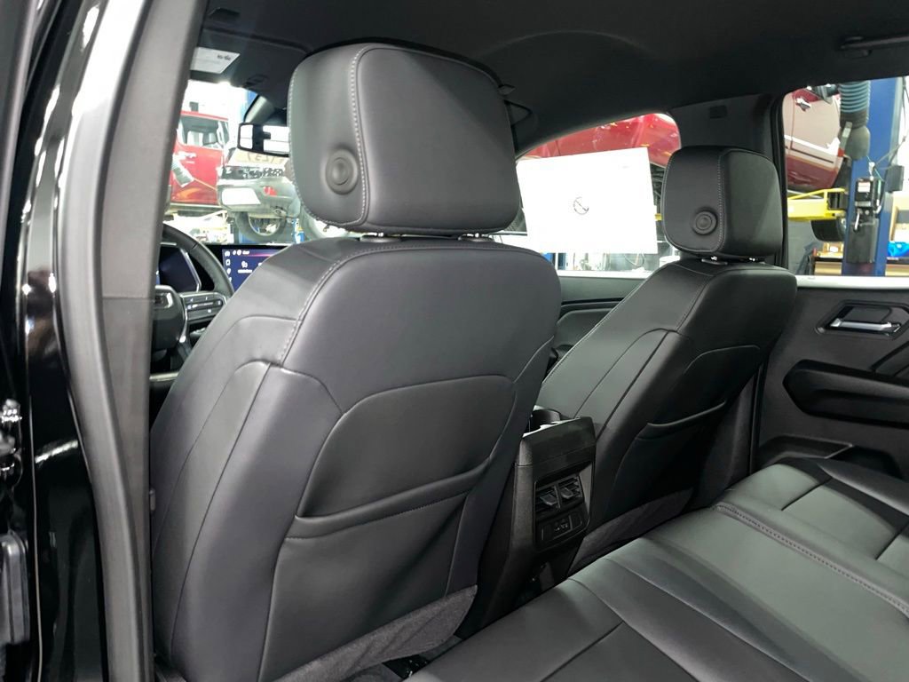 New 2026 GMC Canyon Elevation w/ Convenience Package image 23