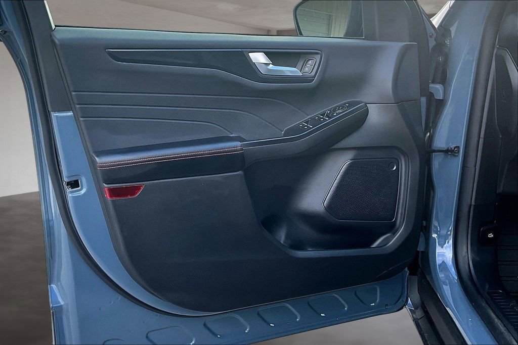 Used 2024 Ford Escape ST-Line w/ Tech Pack #1 image 19