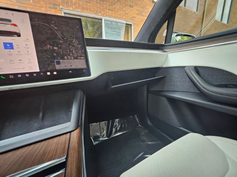 Used 2023 Tesla Model X AWD/4WD image 56