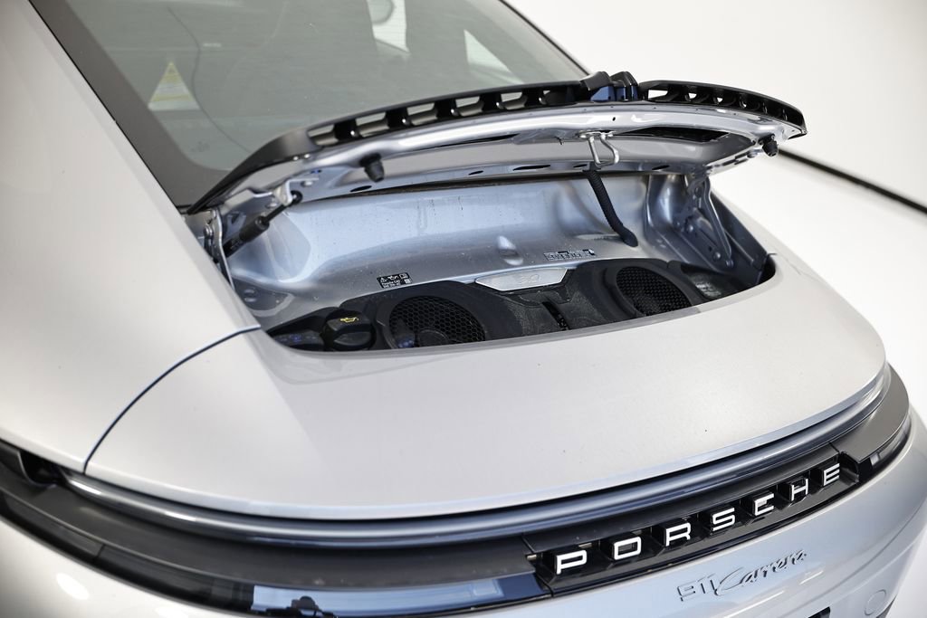 Used 2026 Porsche 911 Carrera RWD image 29
