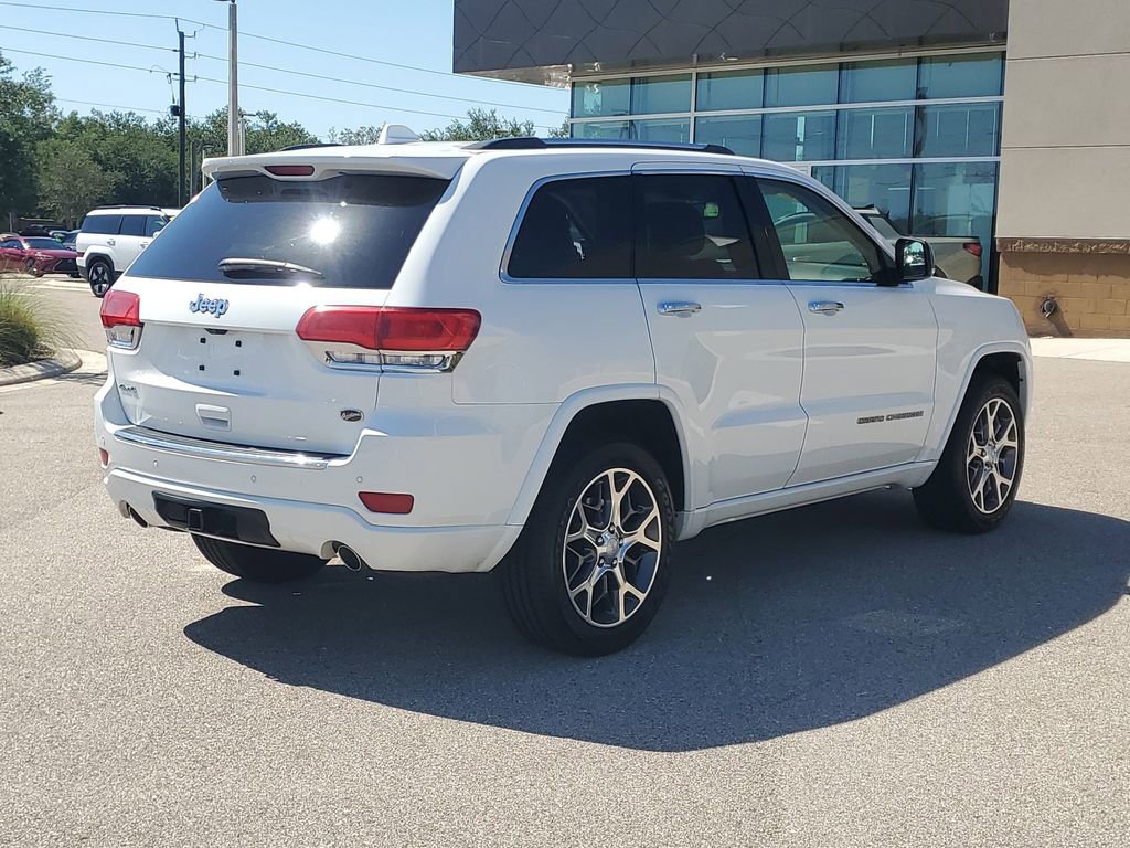 Used 2020 Jeep Grand Cherokee Overland AWD/4WD image 8