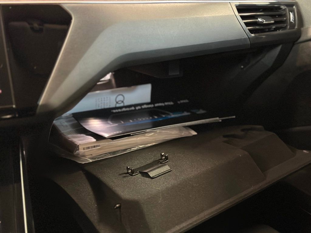 Used 2019 Audi e-tron Prestige w/ Prestige Package image 54