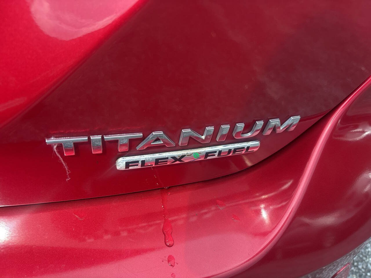Used 2012 Ford Focus Titanium FWD image 20