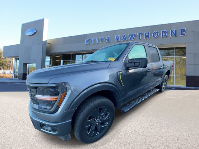 Used 2025 Ford F150 STX w/ Equipment Group 200A AWD/4WD image 4