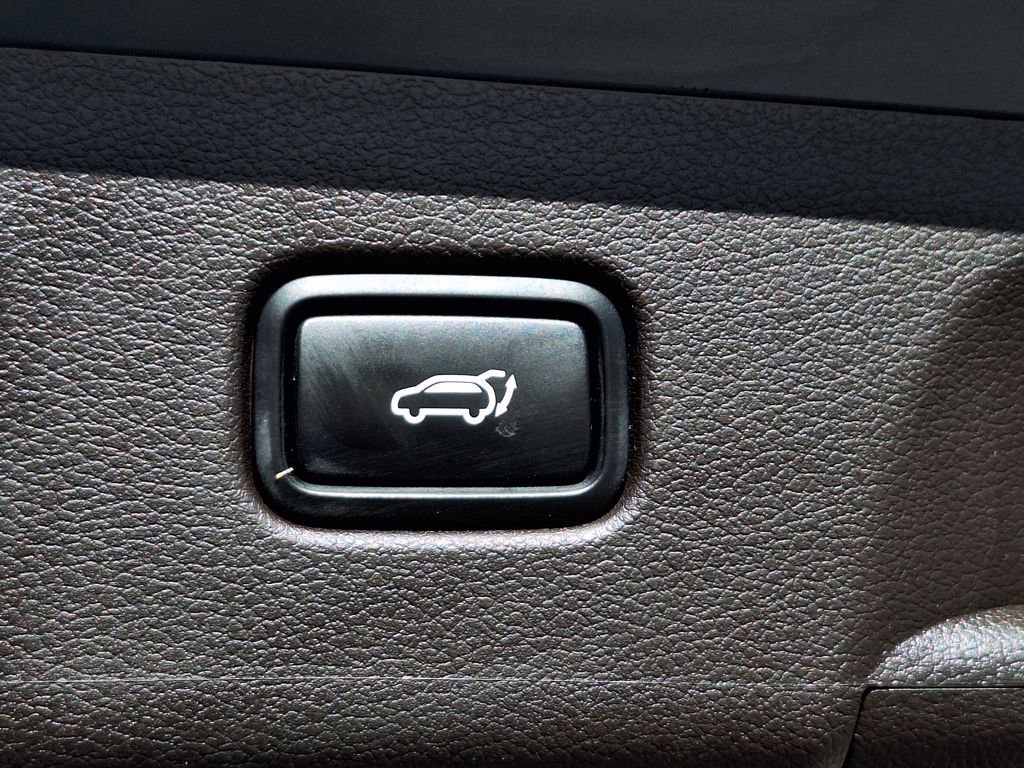 Used 2020 Hyundai Palisade Limited image 32