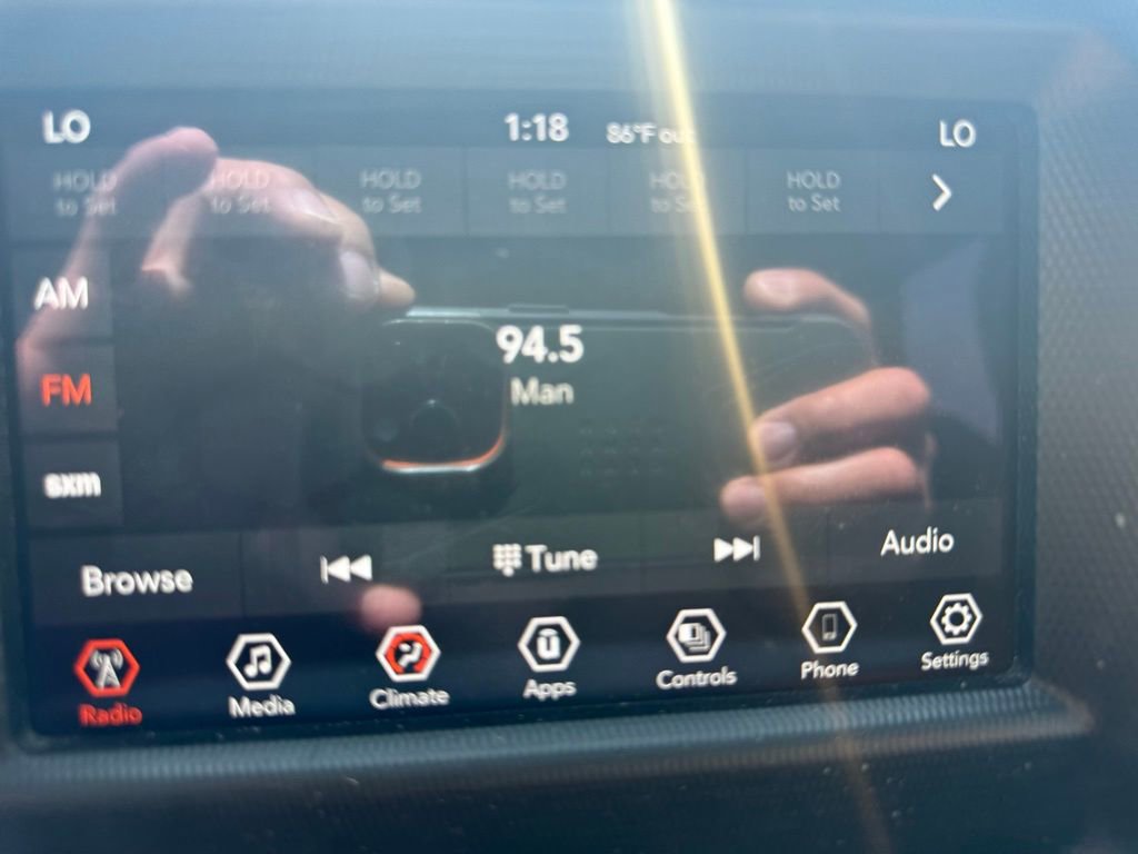 Used 2022 Jeep Gladiator Sport AWD/4WD image 19