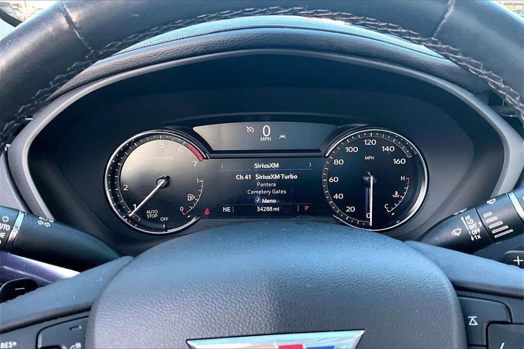 Used 2023 Cadillac XT4 Luxury w/ Cold Weather Package image 22