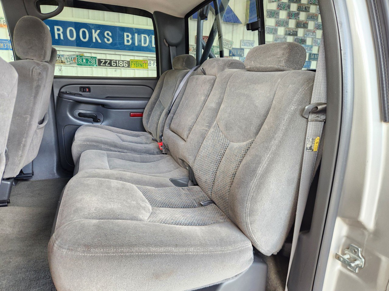 Used 2006 Chevrolet Silverado 2500 LT w/ Onstar Plus Package AWD/4WD image 6